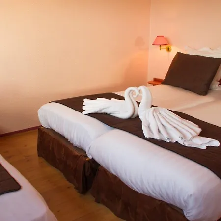 Logis De La Dune - & Restaurant 3* 르크로토이