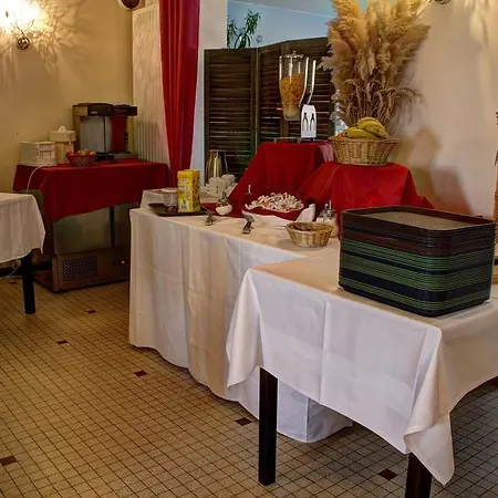Logis De La Dune - & Restaurant 호텔 3*